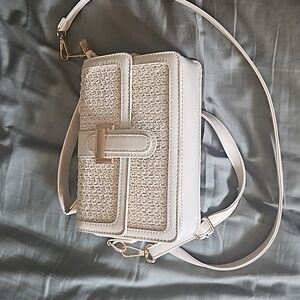 Straw cross bag
